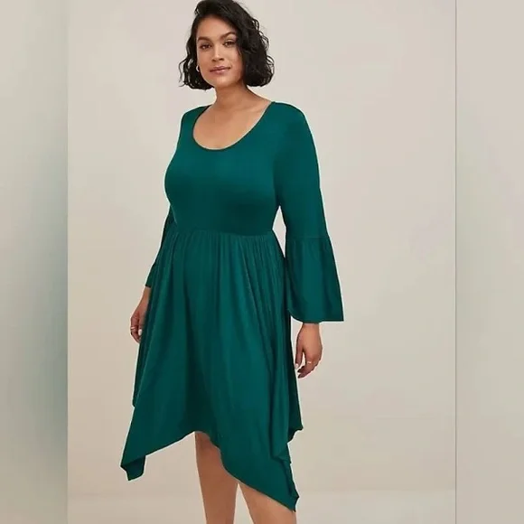 green emerald velvet dress Dress Casual Short By Torrid In Green, Size: M main image 0